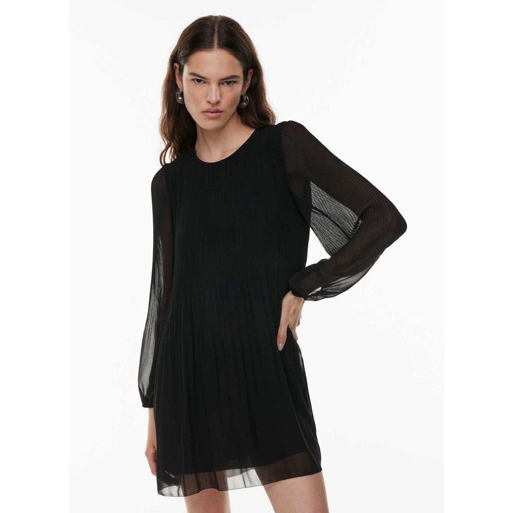 Aritzia Wilfred Daydreamer Pleated Mini Dress
